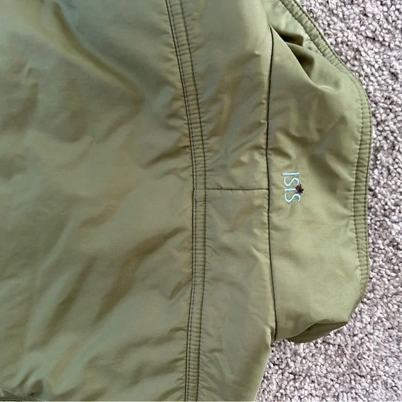 ISIS Wasabi Vest in Olive Green. Thermolite. pockets. Floral inside. Like new 12 - Picture 9 of 16